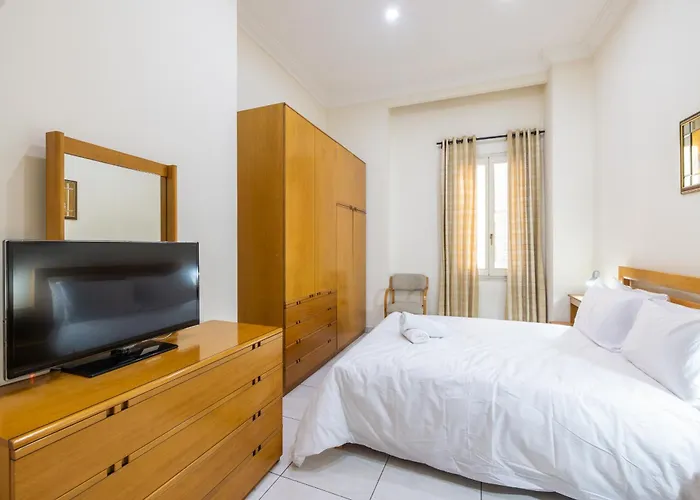 Apartament 3 Bedroom By Promenade